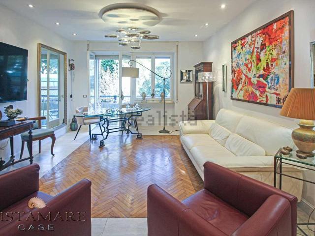 Appartamento in vendita di 115 m² in Via delle Magnolie, 4
