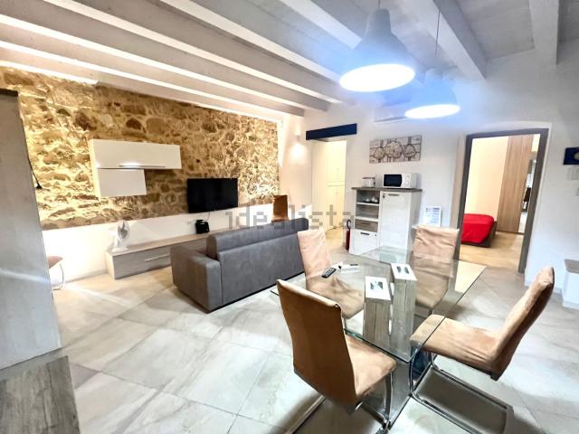 Appartamento in vendita di 115 m² in Via delle Sirene