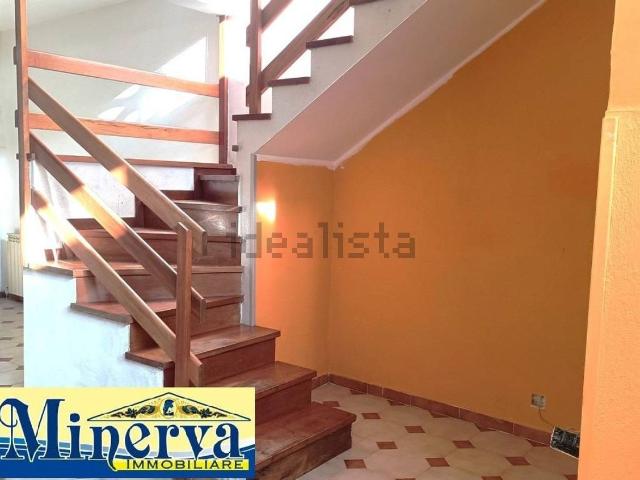 Appartamento in vendita di 115 m² in Via delle Primule