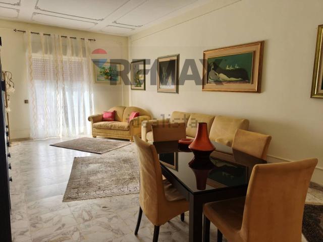 Appartamento in vendita di 115 m² in Via di Sotto, 69