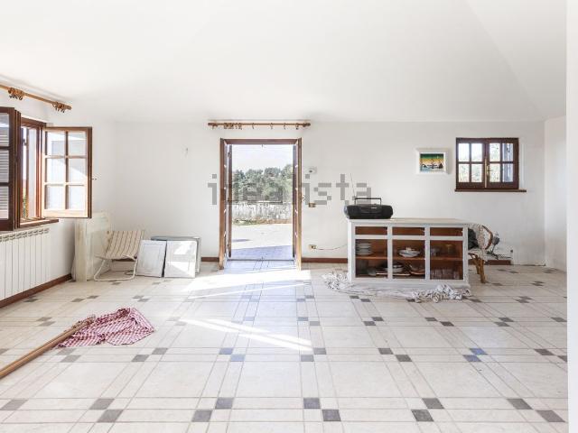 Appartamento in vendita di 115 m² in Via di Paglierini
