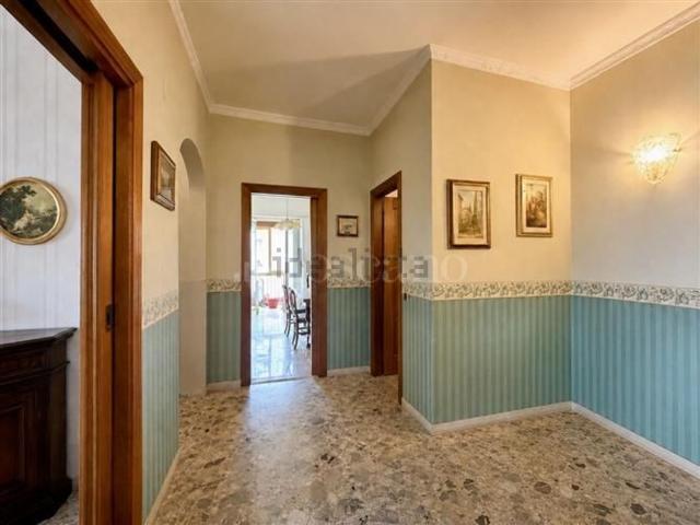 Appartamento in vendita di 115 m² in Via di Rocca Tedalda