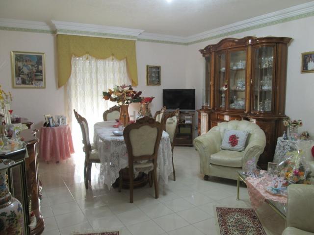 Appartamento in vendita di 115 m² in Via Due Rocche