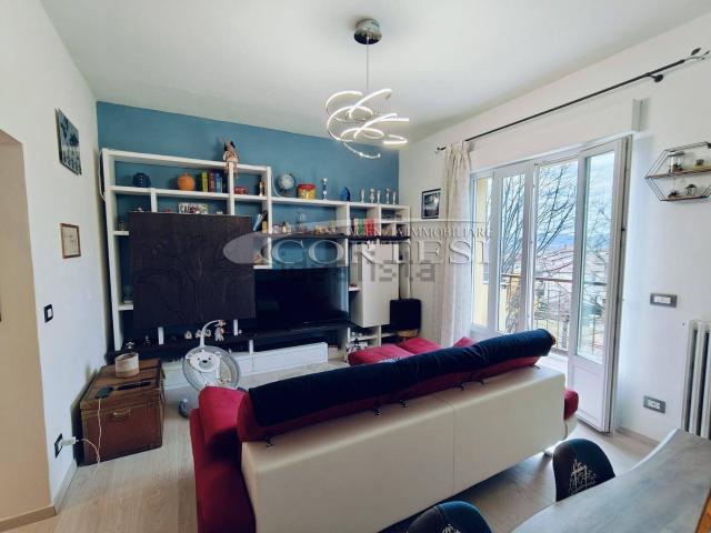 Appartamento in vendita di 115 m² in Via E. Francini, 4