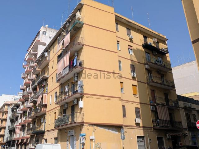 Appartamento in vendita di 115 m² in Via Emilia, 61