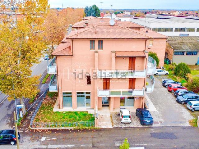 Appartamento in vendita di 115 m² in Via Edmondo de Amicis, 16