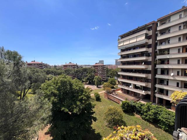 Appartamento in vendita di 115 m² in Via Elio Vittorini, 82