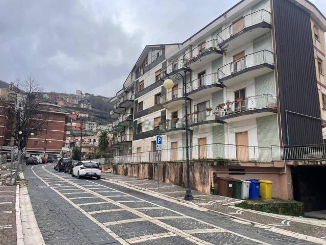 Appartamento in vendita di 115 m² in Via Ernesto Amatucci, 15