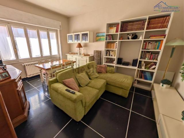 Appartamento in vendita di 115 m² in Via Felice Cavallotti, 102
