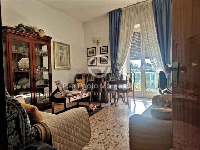 Appartamento in vendita di 115 m² in Via Ferrara