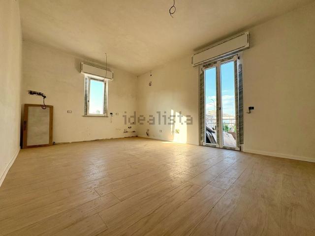 Appartamento in vendita di 115 m² in Via Francesco Maria Rezzi