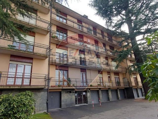 Appartamento in vendita di 115 m² in Via Francesco Albani, 95