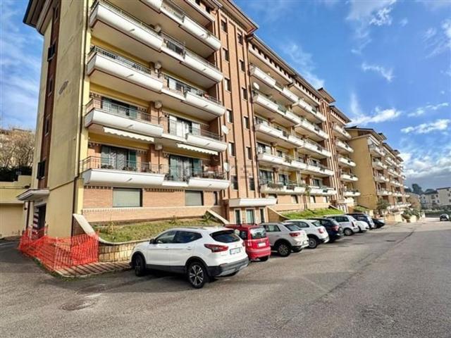 Appartamento in vendita di 115 m² in Via Francesco Tedesco