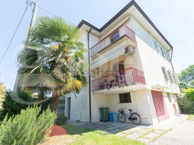 Appartamento in vendita di 115 m² in Via Fratelli Ortolan, 27