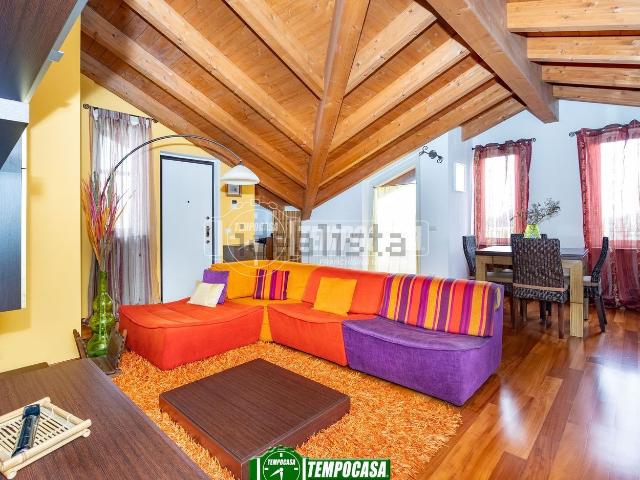 Appartamento in vendita di 115 m² in Via I° Maggio, 7