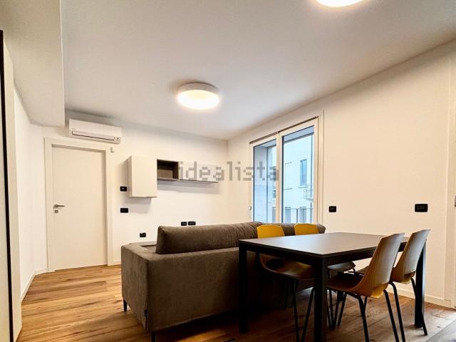 Appartamento in vendita di 115 m² in Via Ippolito Rosellini, 27