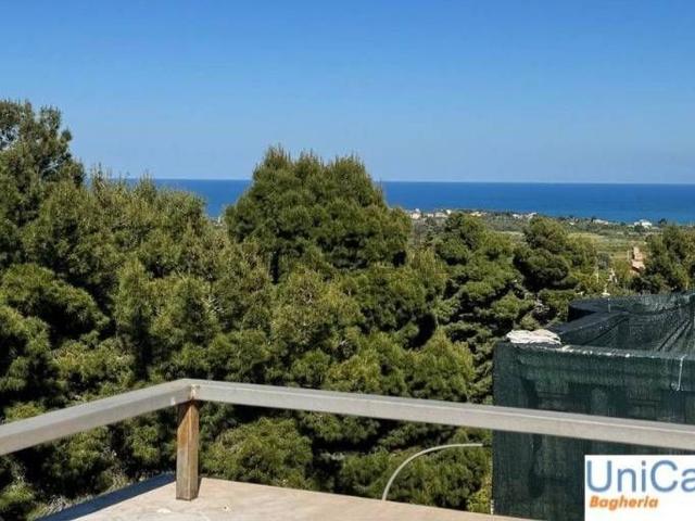 Appartamento in vendita di 115 m² in Via Italo Svevo