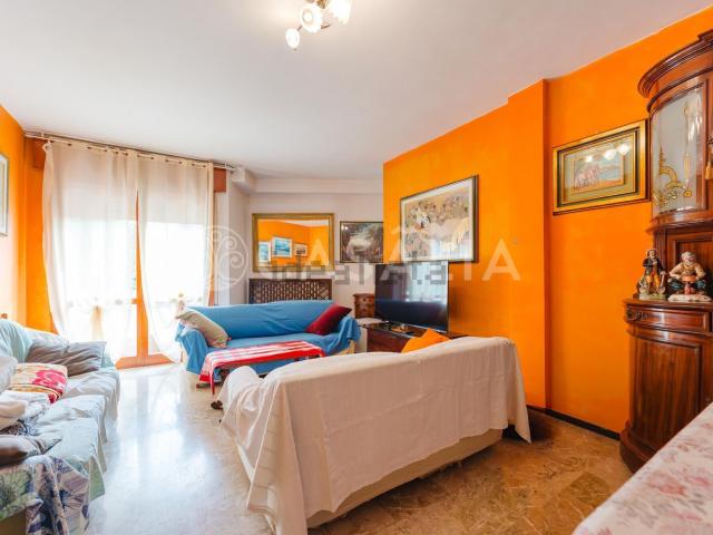 Appartamento in vendita di 115 m² in Via Jacopo della Quercia, 97