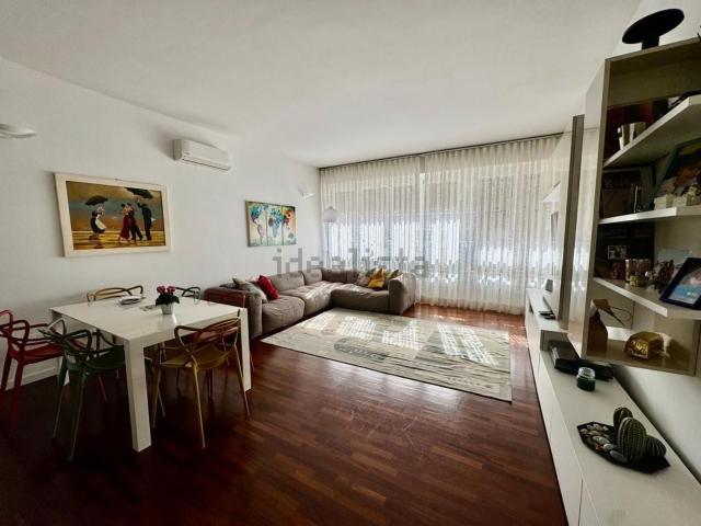 Appartamento in vendita di 115 m² in Via Lorenzo Il Magnifico, 34