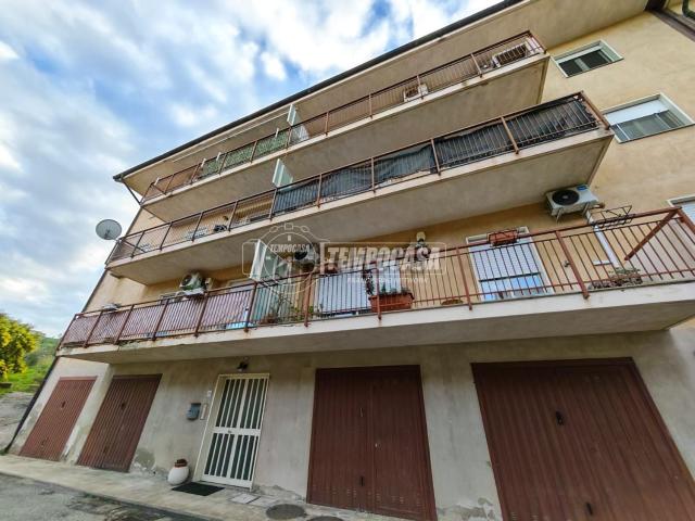 Appartamento in vendita di 115 m² in Via Latteri, 1