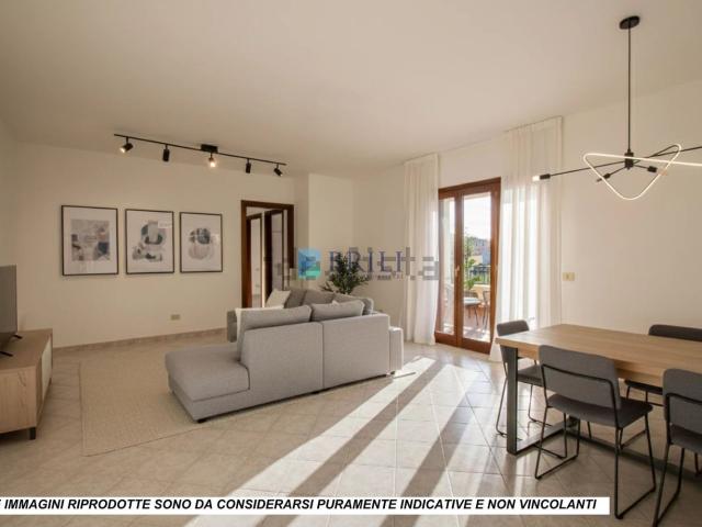 Appartamento in vendita di 115 m² in Via Lazio, 19