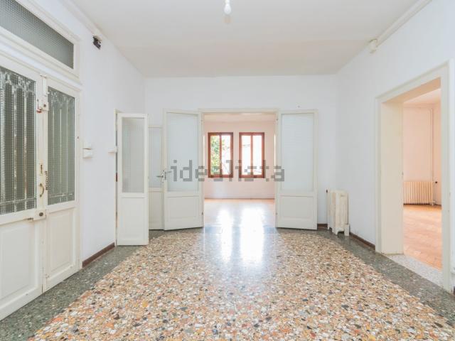Appartamento in vendita di 115 m² in Via Lazzaro Mocenigo
