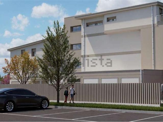 Appartamento in vendita di 115 m² in Via Lago di Molveno