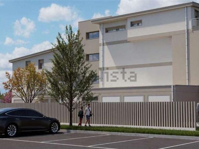 Appartamento in vendita di 115 m² in Via Lago di Molveno, 8