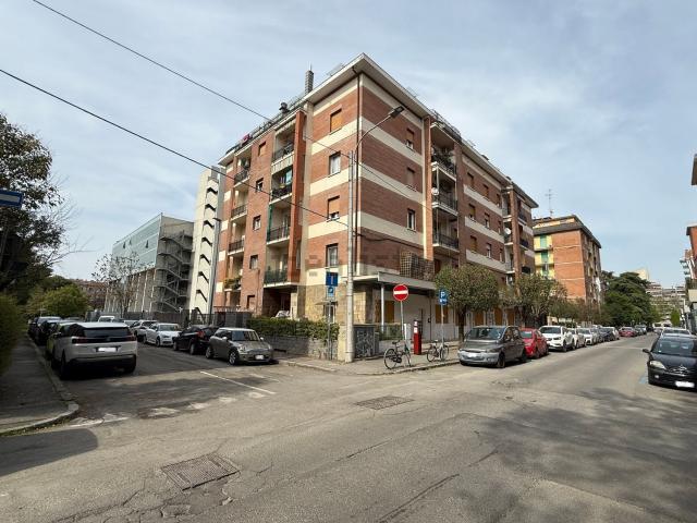 Appartamento in vendita di 115 m² in Via Leopoldo Fregoli, 9