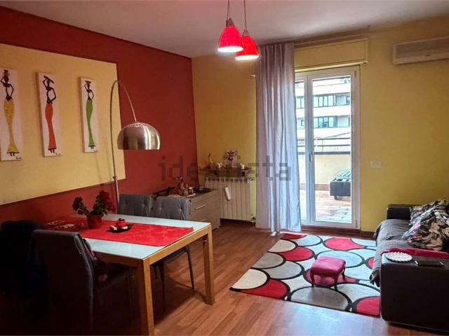 Appartamento in vendita di 115 m² in Via M. Angeloni, 43