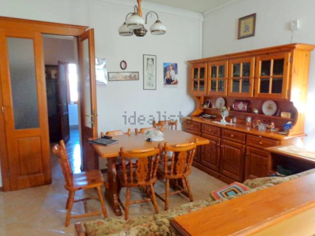 Appartamento in vendita di 115 m² in Via Mombarone