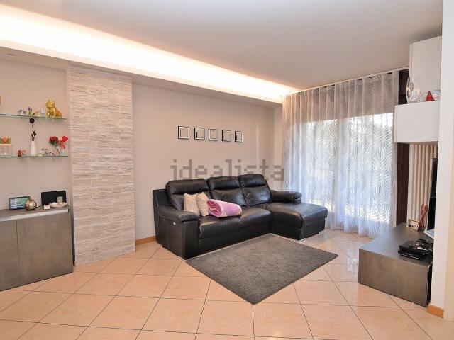 Appartamento in vendita di 115 m² in Via Montorio, 13