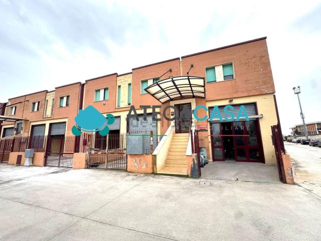 Appartamento in vendita di 115 m² in Via Manfredonia