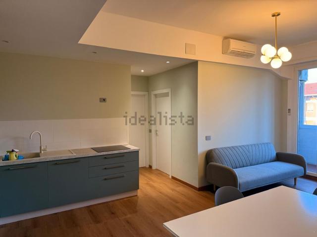 Appartamento in vendita di 115 m² in Via Martiri della Bettola, 2