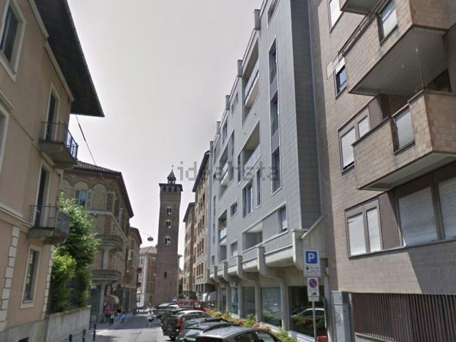 Appartamento in vendita di 115 m² in Via Massimo D&apos Azeglio, 22
