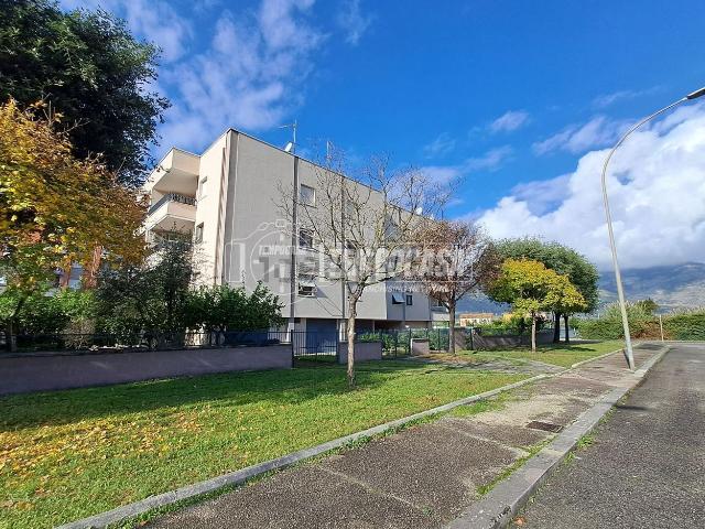 Appartamento in vendita di 115 m² in Via Michelangelo Buonarroti, 2