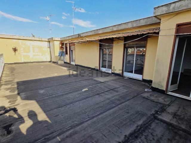 Appartamento in vendita di 115 m² in Via Michele la Spina, 9