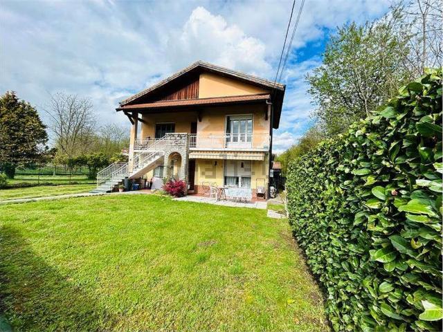 Appartamento in vendita di 115 m² in Via Milano, 105