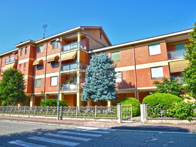 Appartamento in vendita di 115 m² in Via N. Cena, 1