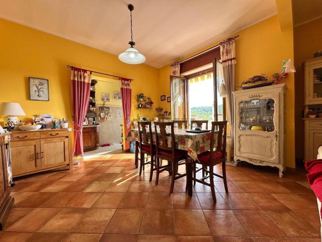 Appartamento in vendita di 115 m² in Via Nocione