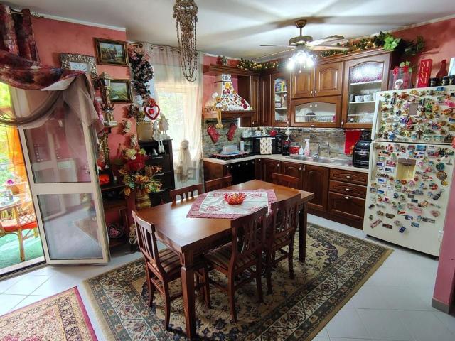 Appartamento in vendita di 115 m² in Via Nazionale, 179