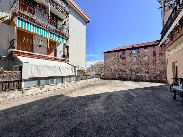 Appartamento in vendita di 115 m² in Via Nino Bixio, 23