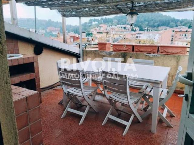 Appartamento in vendita di 115 m² in Via Nuova