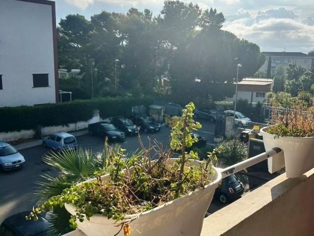Appartamento in vendita di 115 m² in Via Salvo D&apos Acquisto, 1