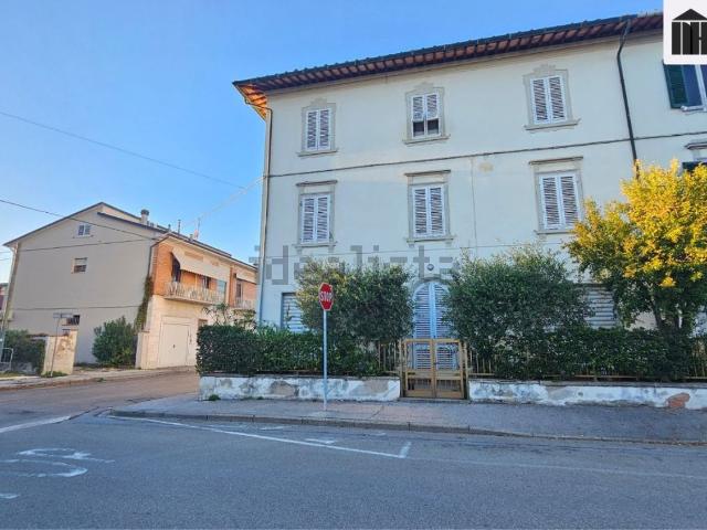 Appartamento in vendita di 115 m² in Via Salvador Allende, 56029