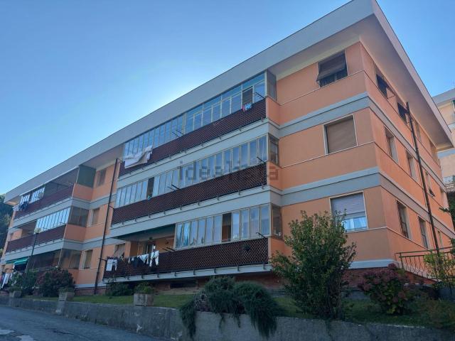Appartamento in vendita di 115 m² in Via San Marino, 205