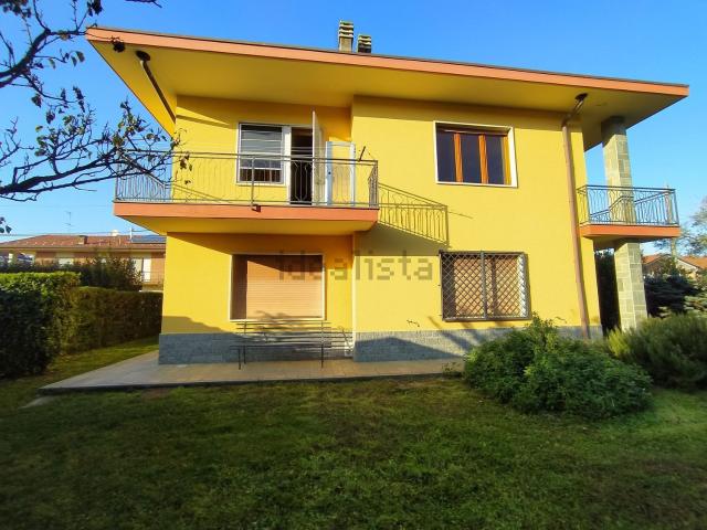 Appartamento in vendita di 115 m² in Via San Bernardo, 27