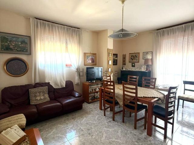 Appartamento in vendita di 115 m² in Via San Donato