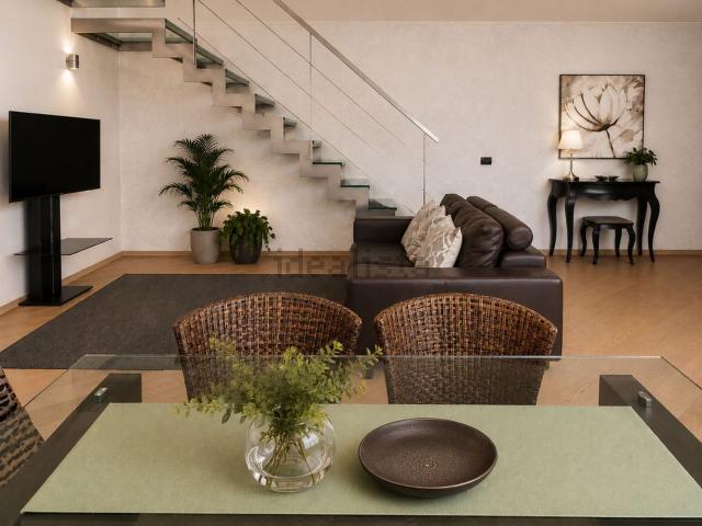 Appartamento in vendita di 115 m² in Via San Giuseppe, 7