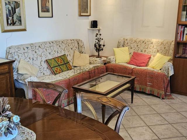 Appartamento in vendita di 115 m² in Via San Venerio, 5